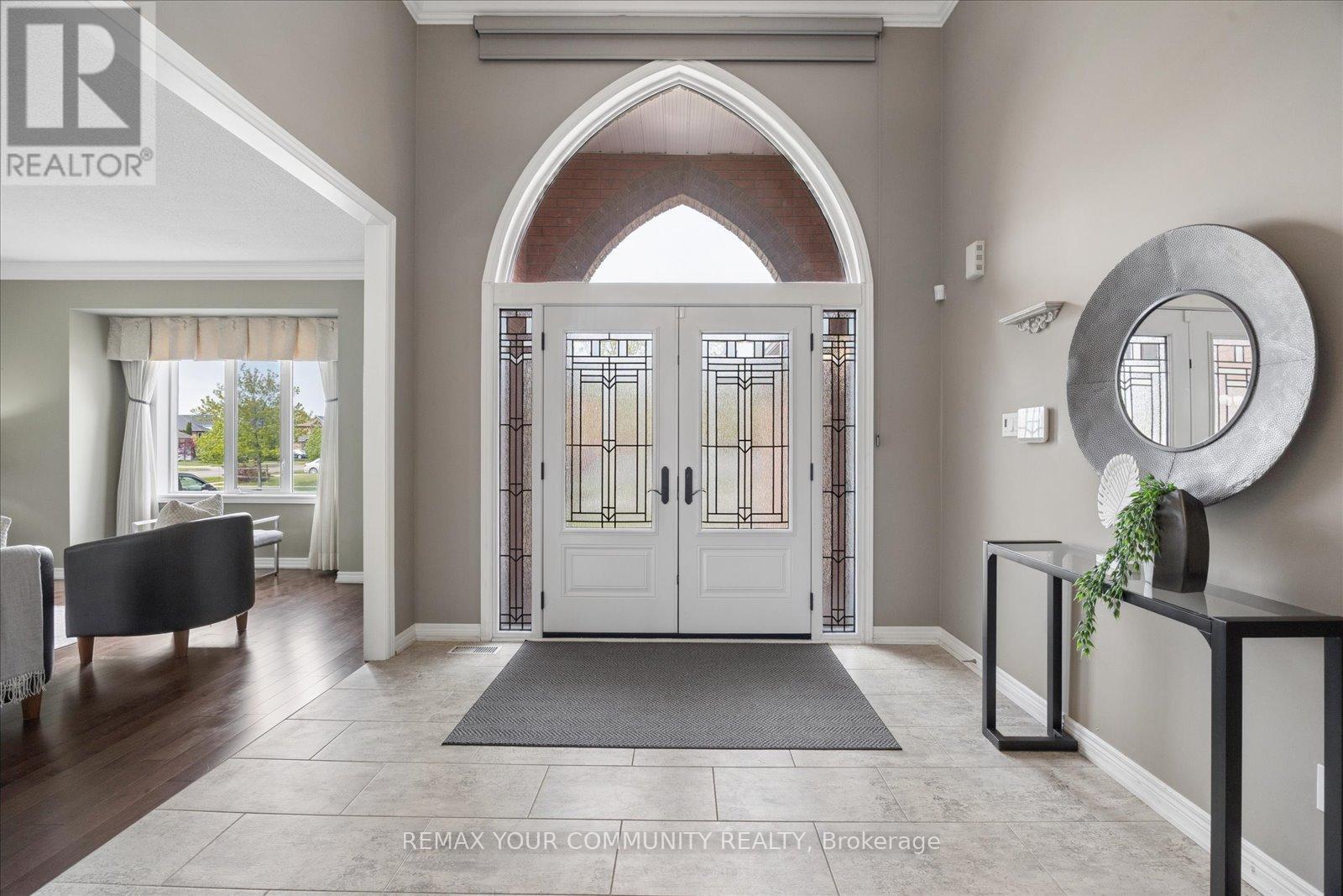 8 JACOB WAY - Image 3