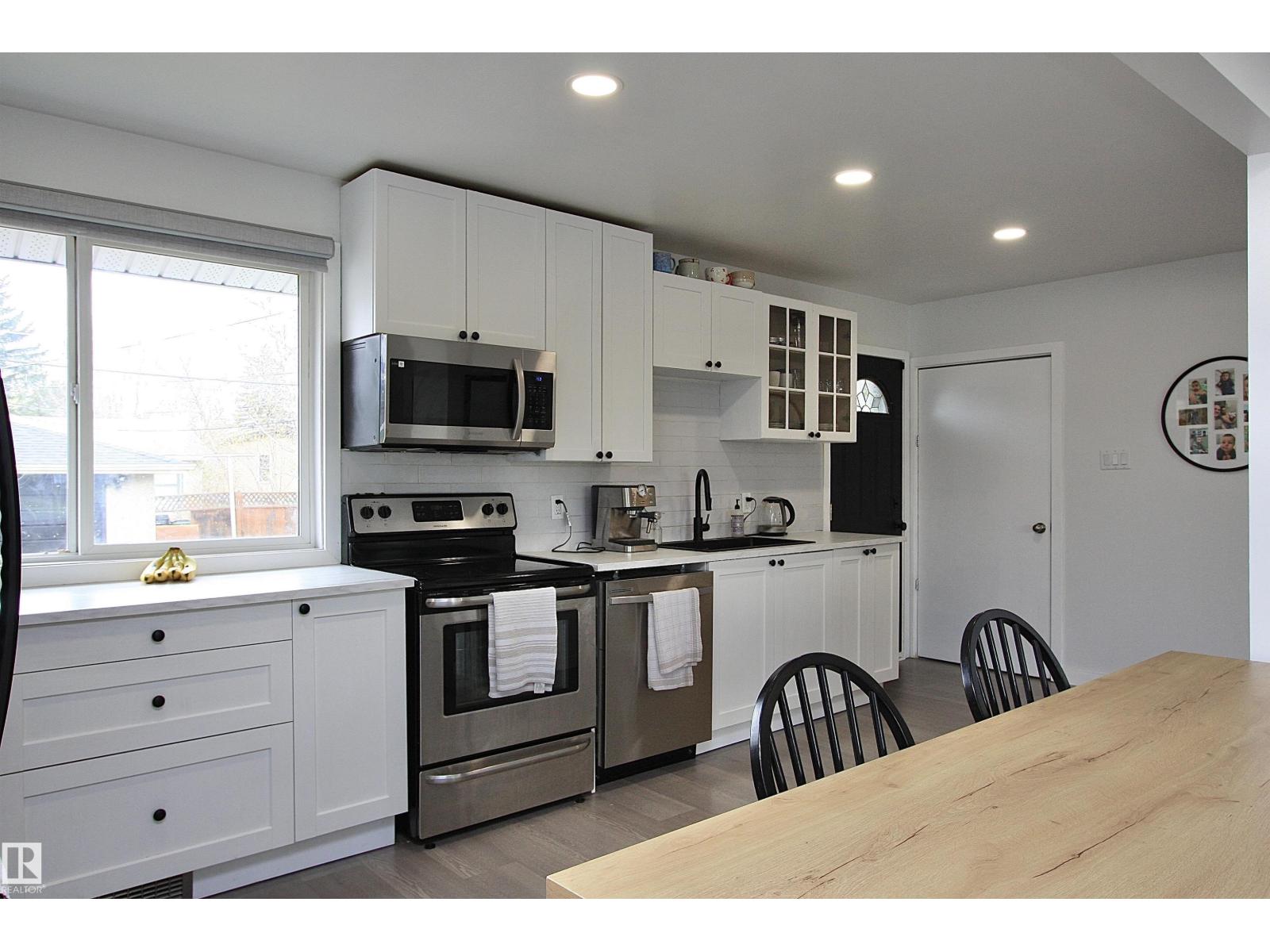 13312 137 ST NW - 19