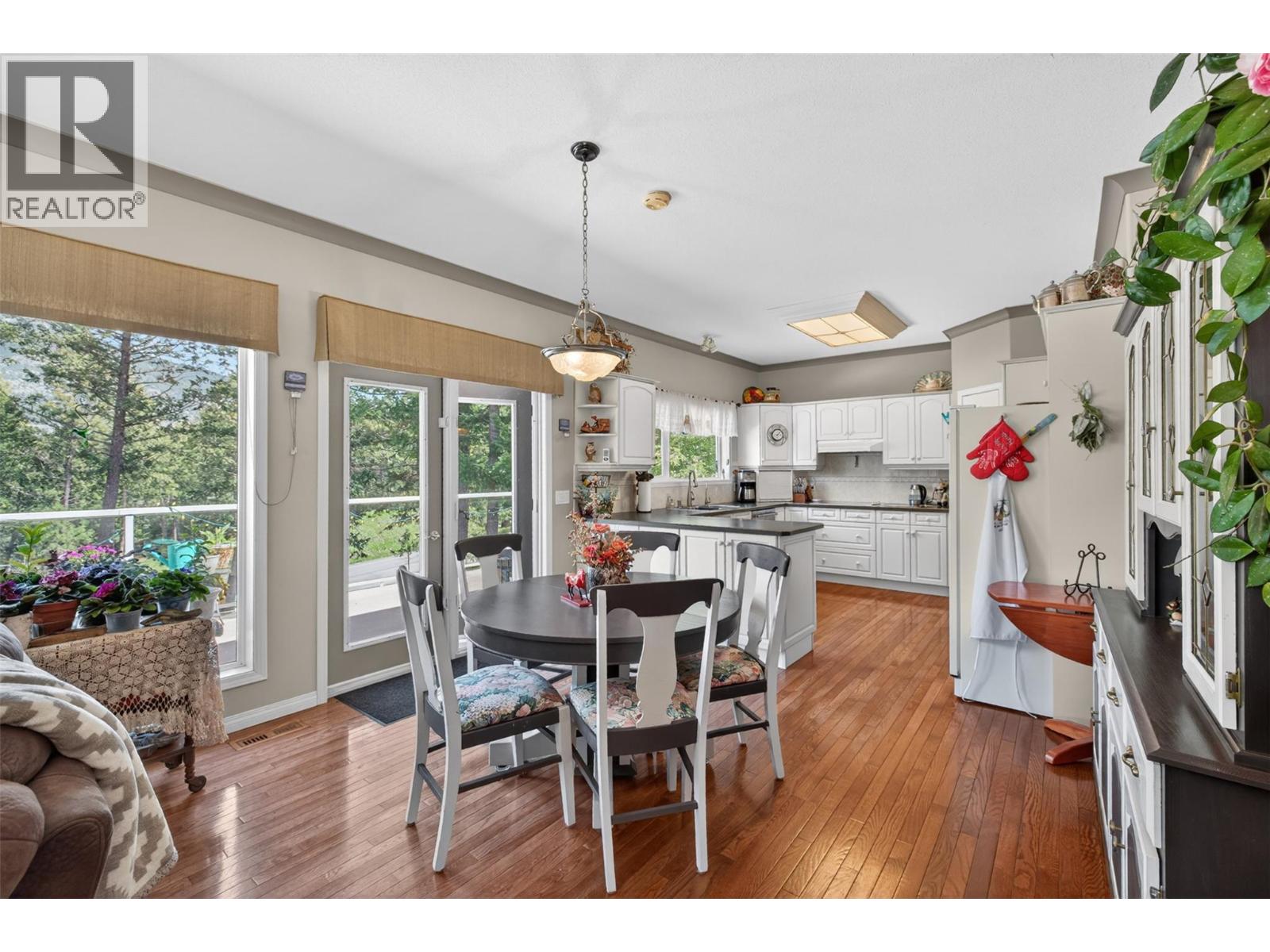 27 - 640 Upper Lakeview Road, Invermere
