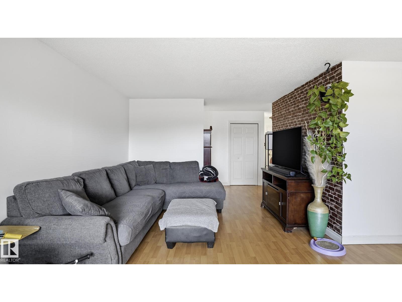 #105 5125 RIVERBEND RD NW - 14