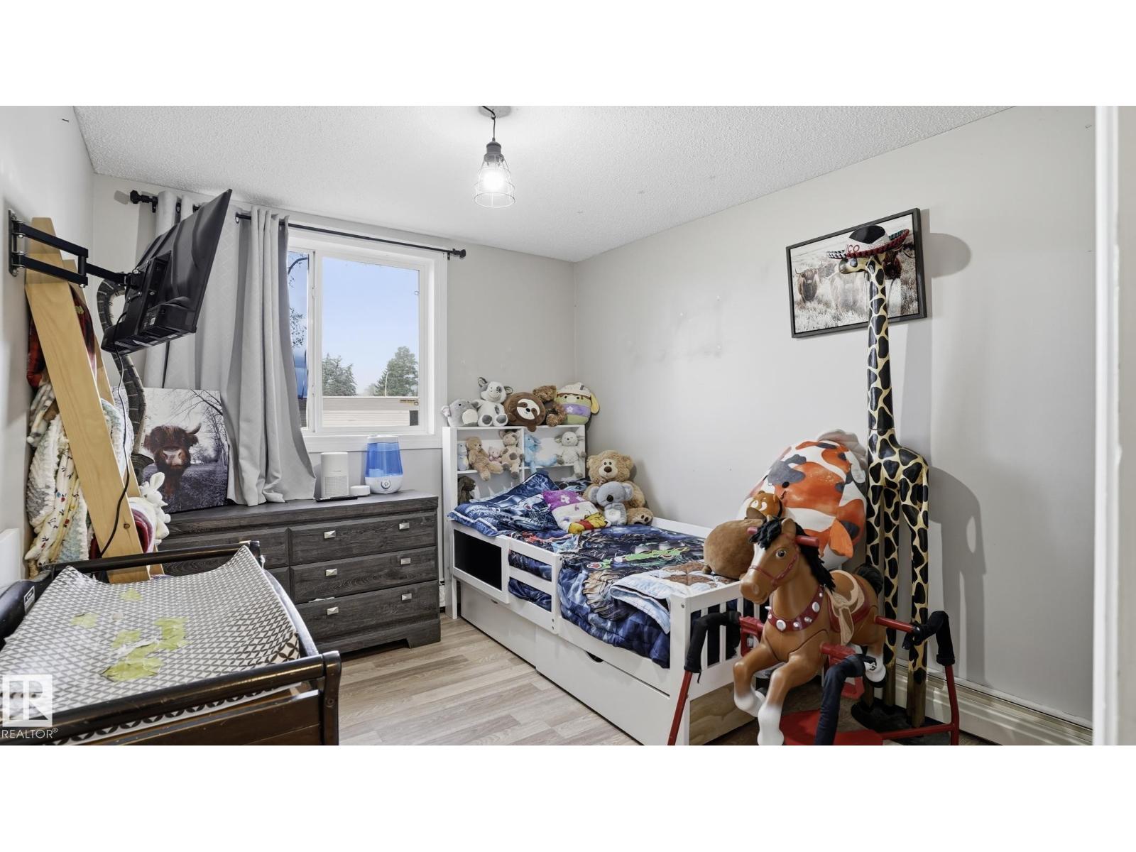 #105 5125 RIVERBEND RD NW - 19