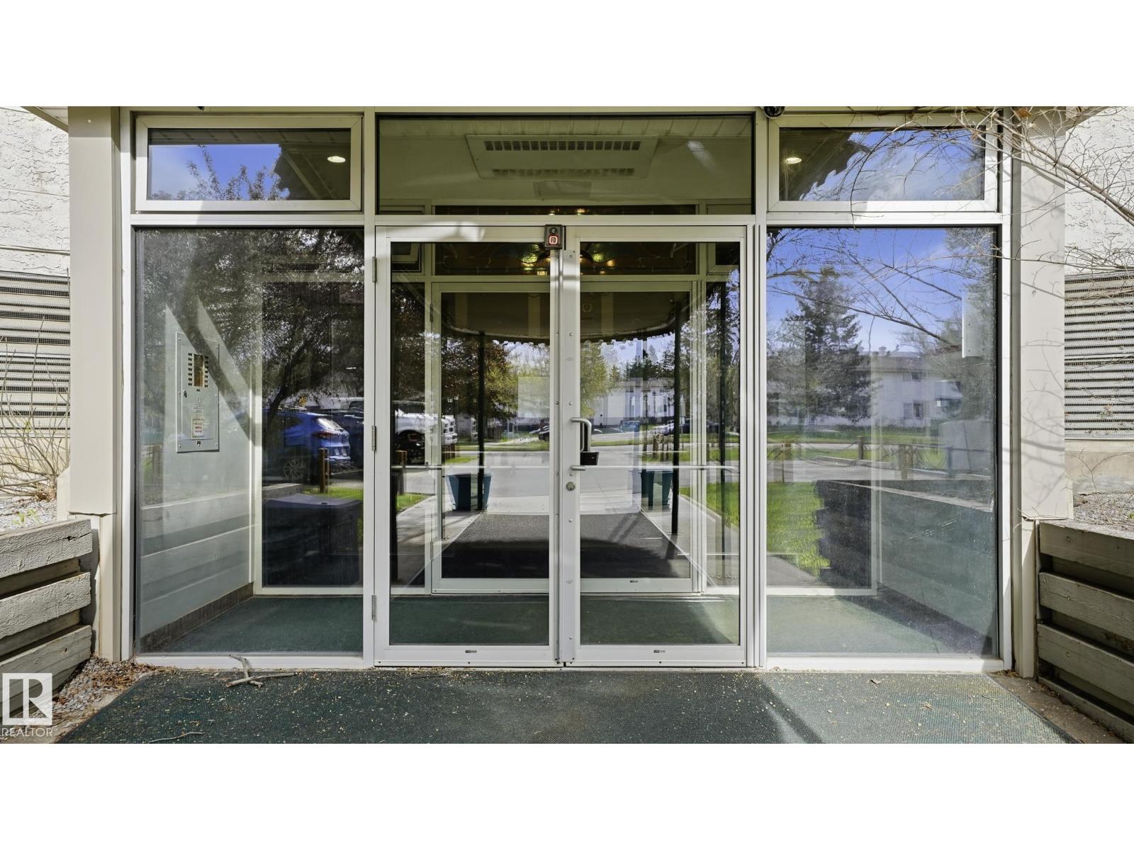 #105 5125 RIVERBEND RD NW - Image 3