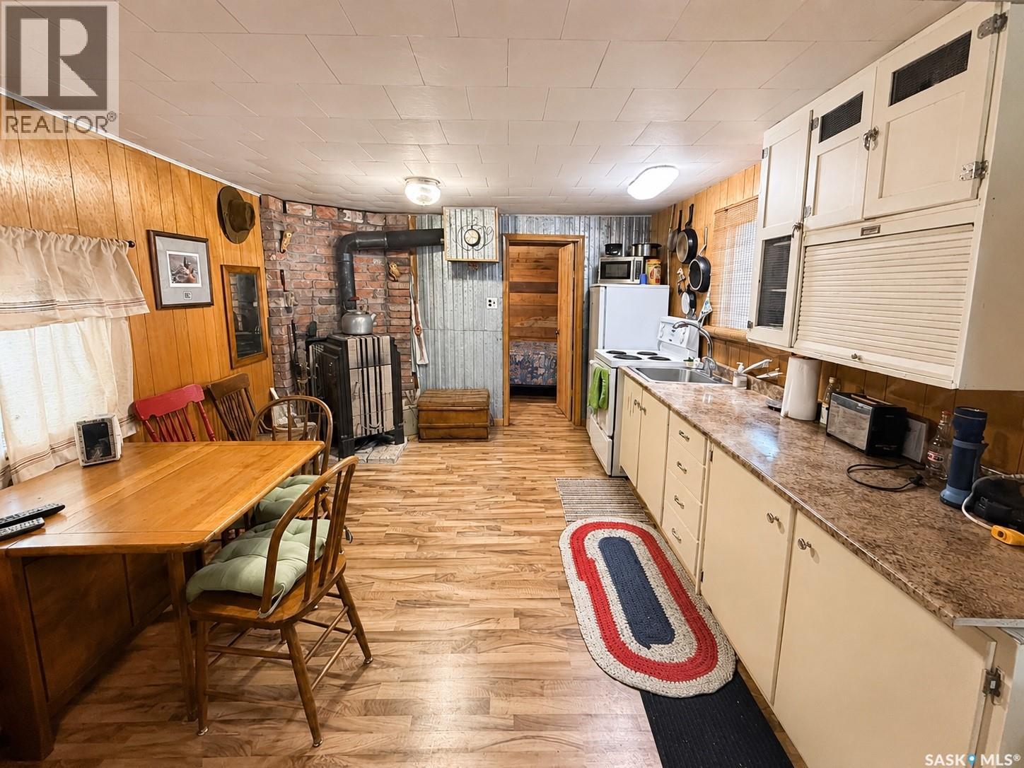 Cabin #50 Clearwater Lake - 4