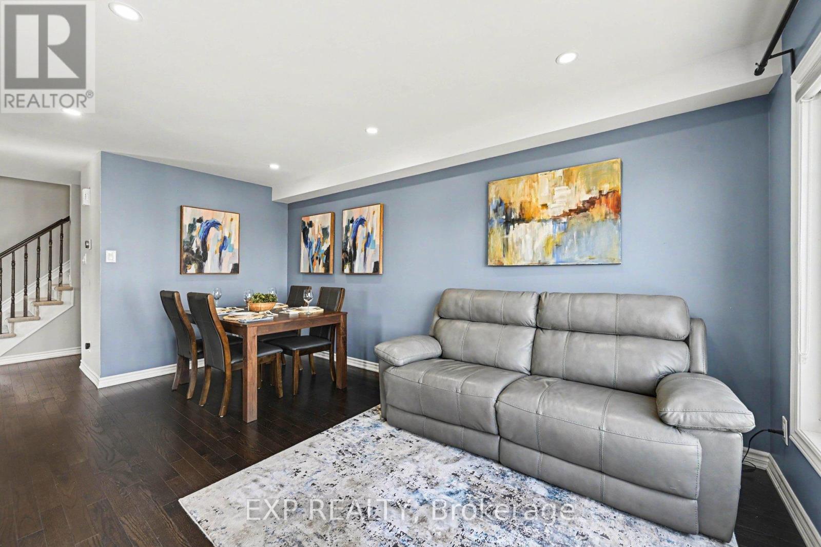 2 Bed, 3 Bath House for Sale in Ottawa – 28 STREAMBANK STREET, Ottawa – MLS# X13168068 - Image 18