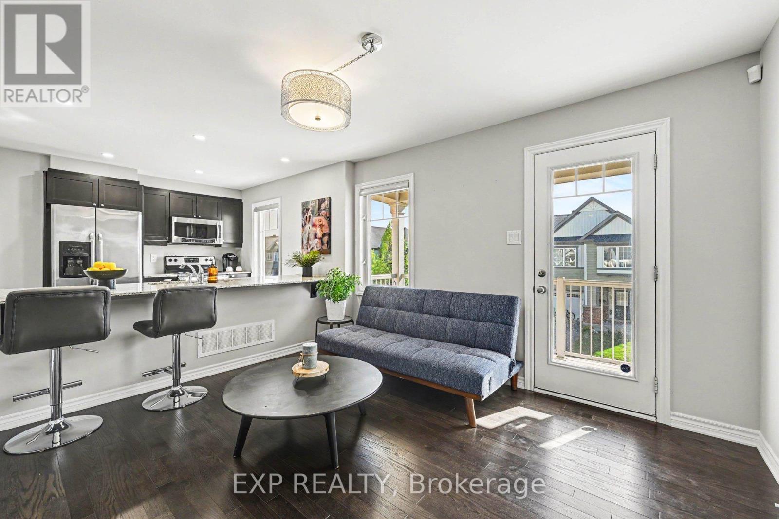 2 Bed, 3 Bath House for Sale in Ottawa – 28 STREAMBANK STREET, Ottawa – MLS# X13168068 - Image 9