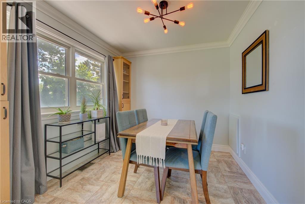 17 DANIEL Avenue - 12
