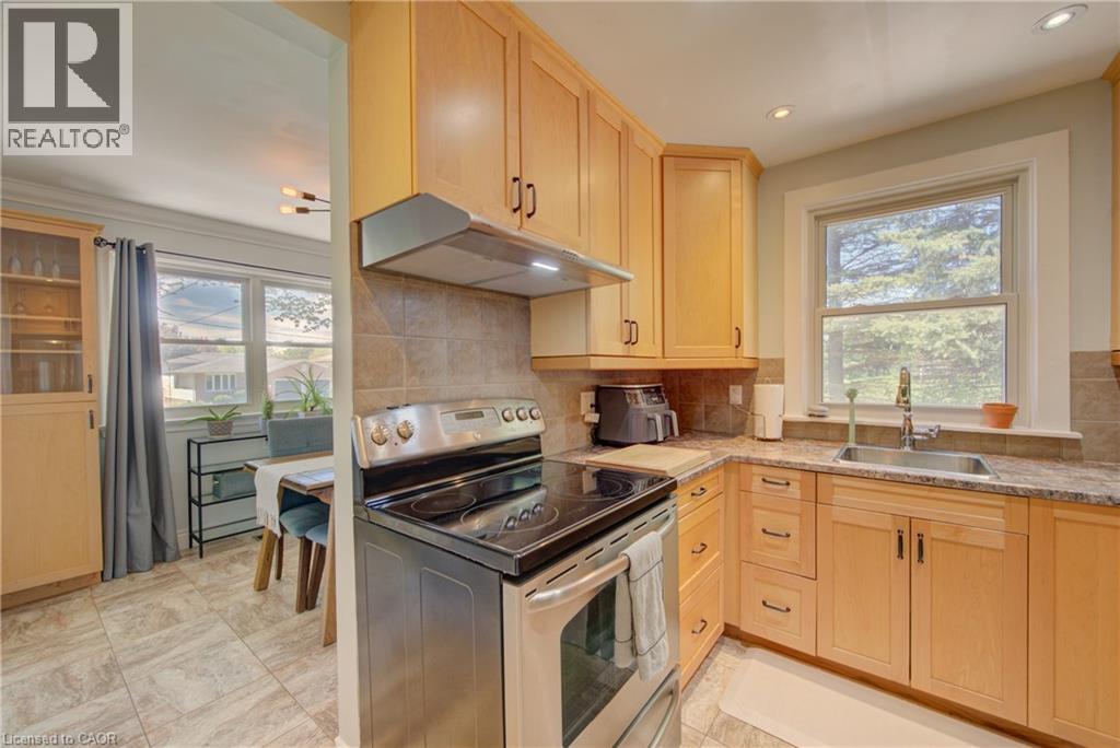 17 DANIEL Avenue - 14