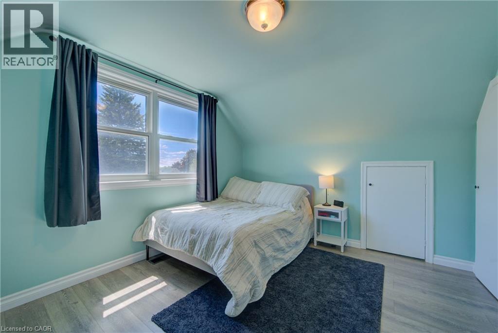 17 DANIEL Avenue - 25