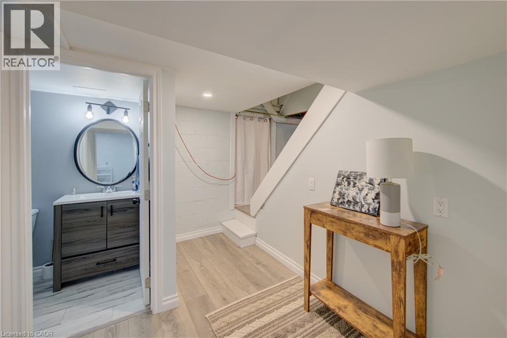 17 DANIEL Avenue - 29