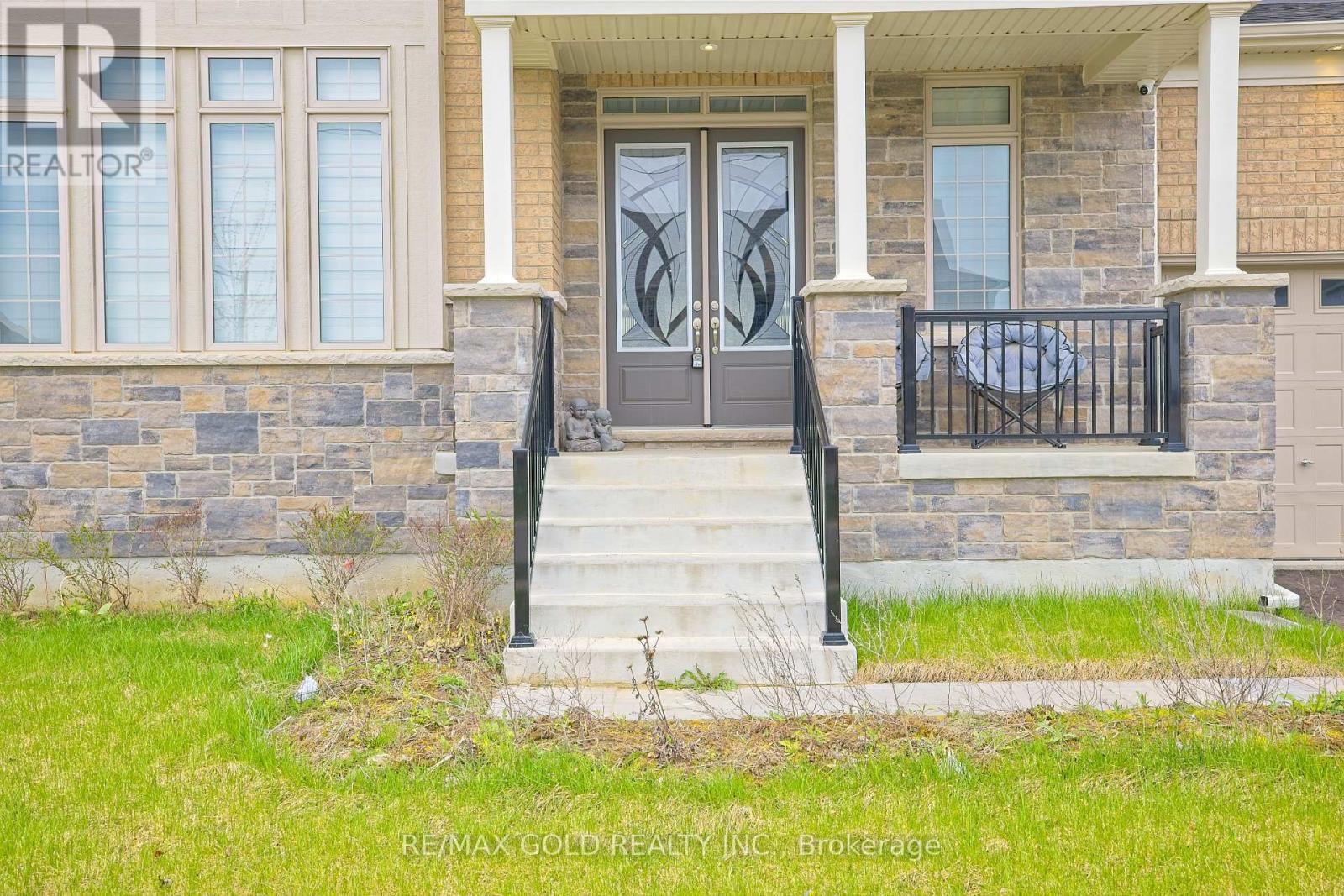 19 MARIGOLD BOULEVARD - 4