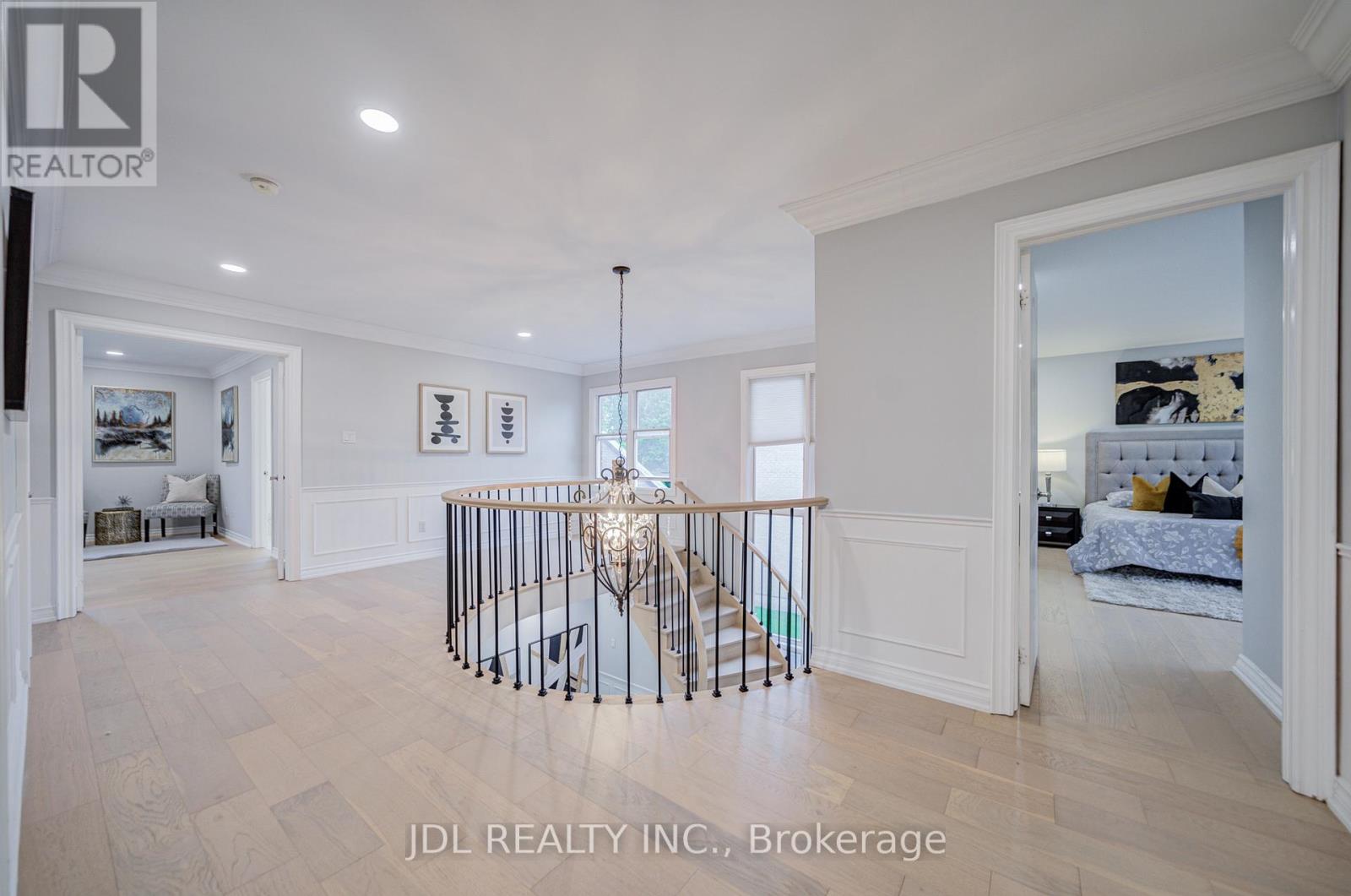 22 HILLHOLM BOULEVARD - 27