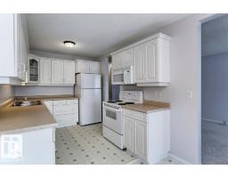 10688 Beaumaris Rd Nw, Edmonton, AB T5X3N4 Photo 17