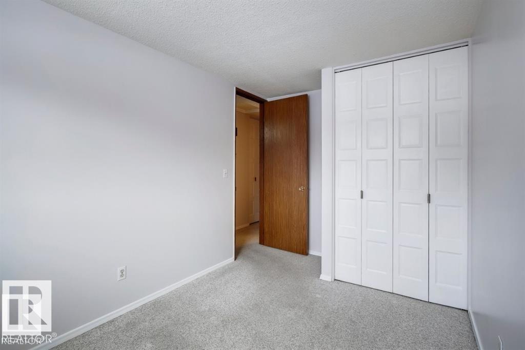 10688 Beaumaris RD NW - 32