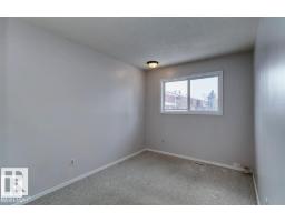 10688 Beaumaris Rd Nw, Edmonton, AB T5X3N4 Photo 31