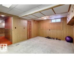 10688 Beaumaris Rd Nw, Edmonton, AB T5X3N4 Photo 42