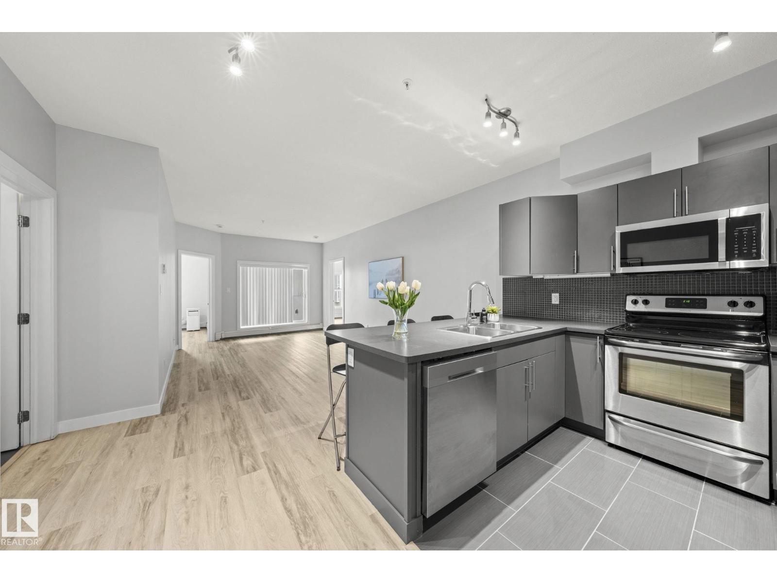 #306 10611 117 ST NW - Image 3