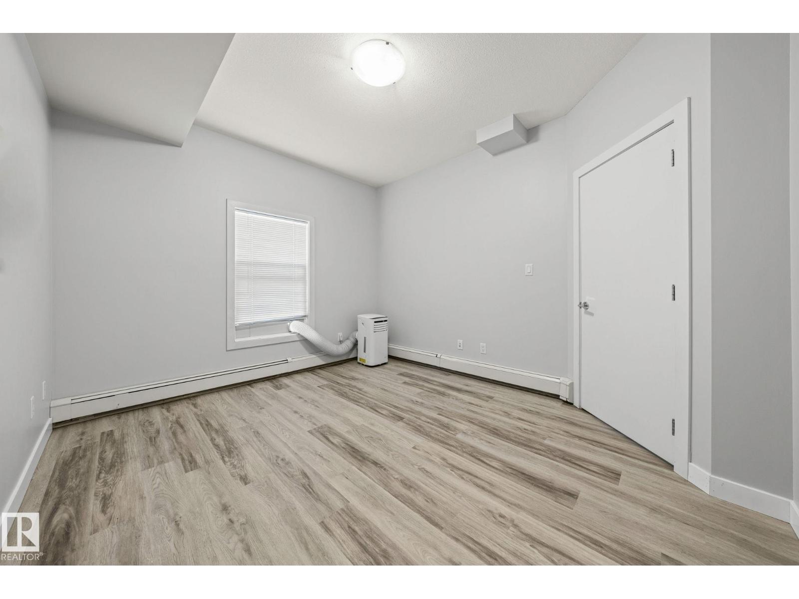 #306 10611 117 ST NW - 28