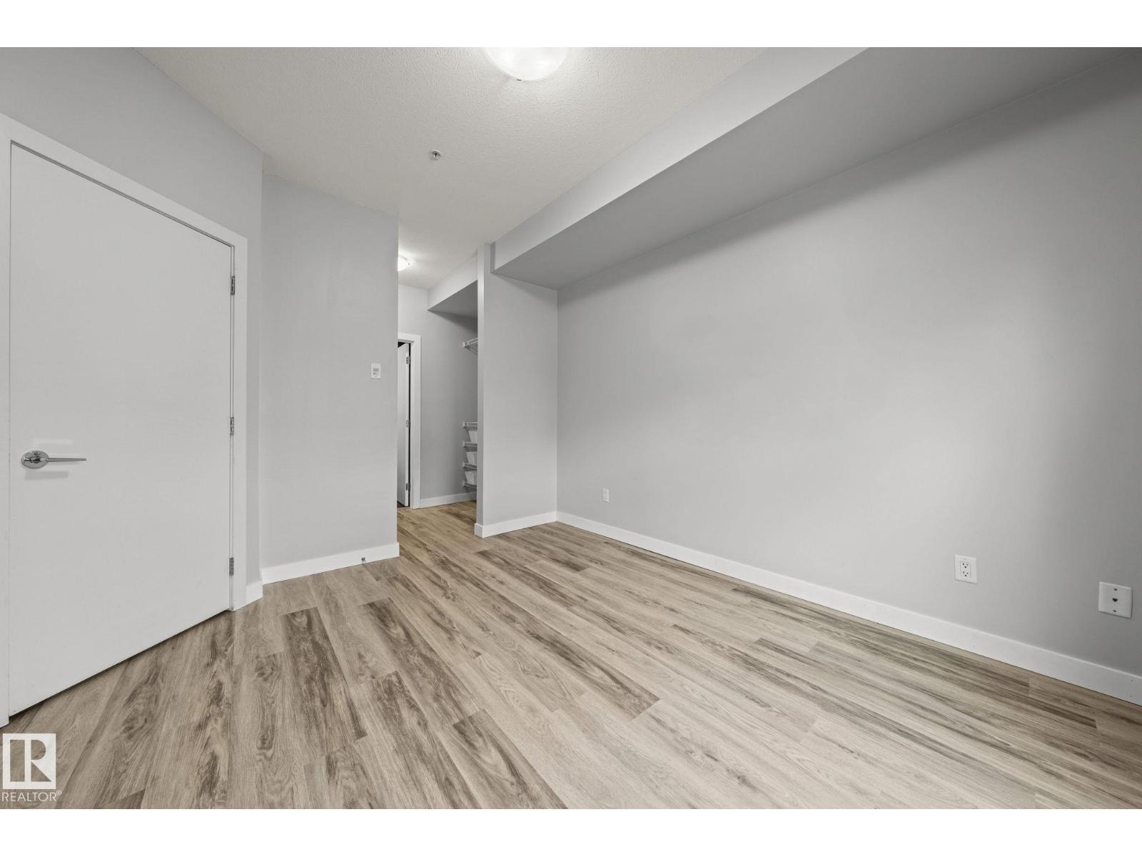 #306 10611 117 ST NW - 29