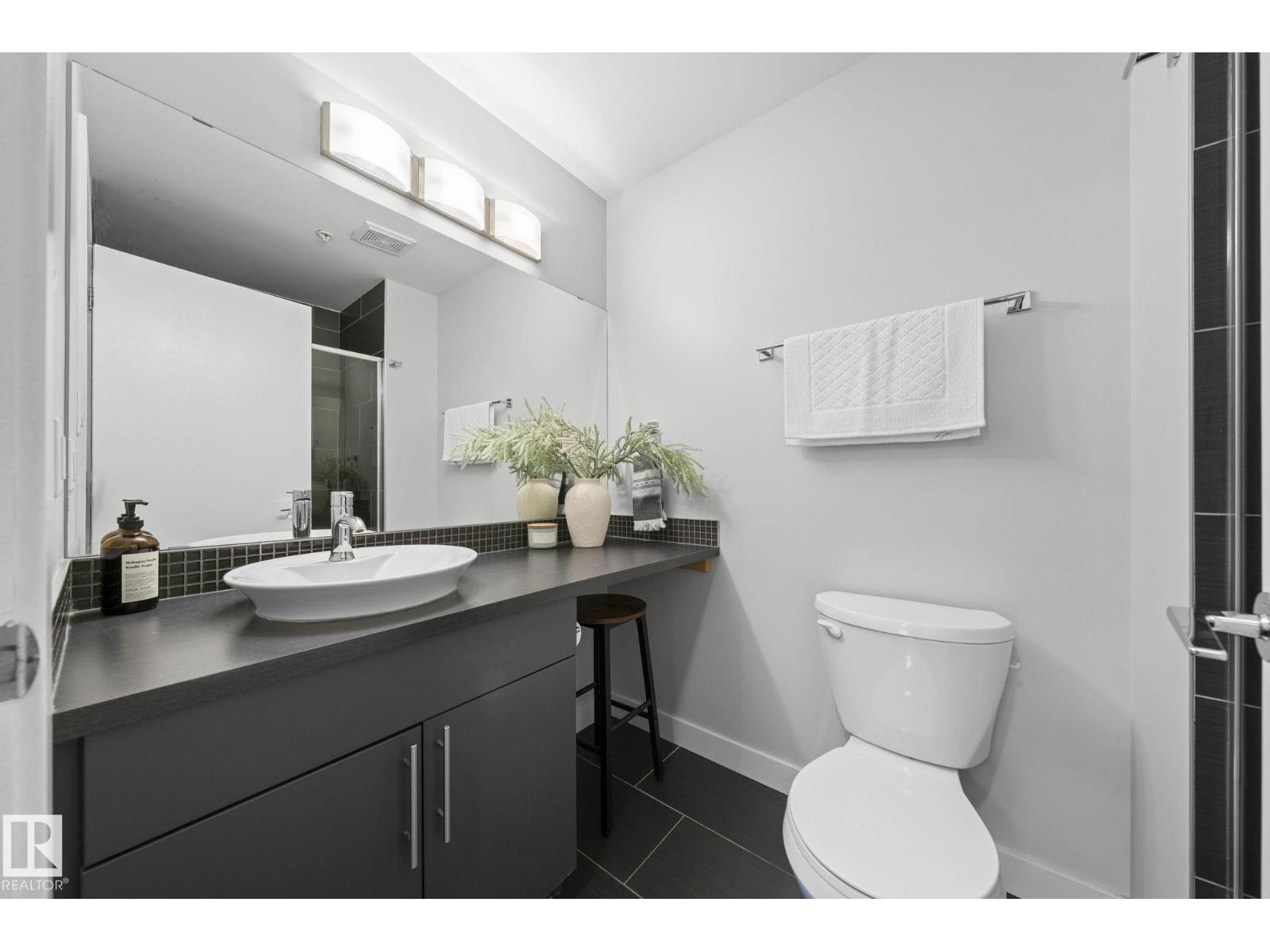 #306 10611 117 ST NW - 31