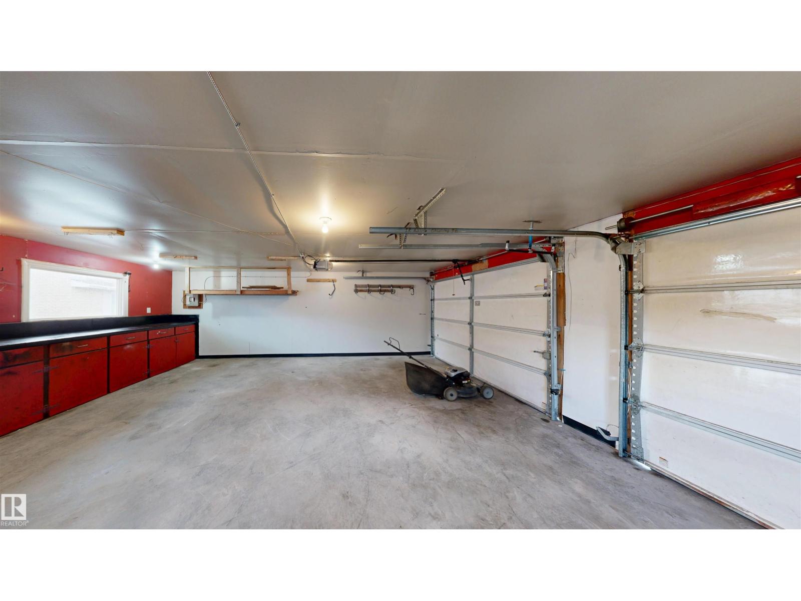 4243 74 ST NW - 44