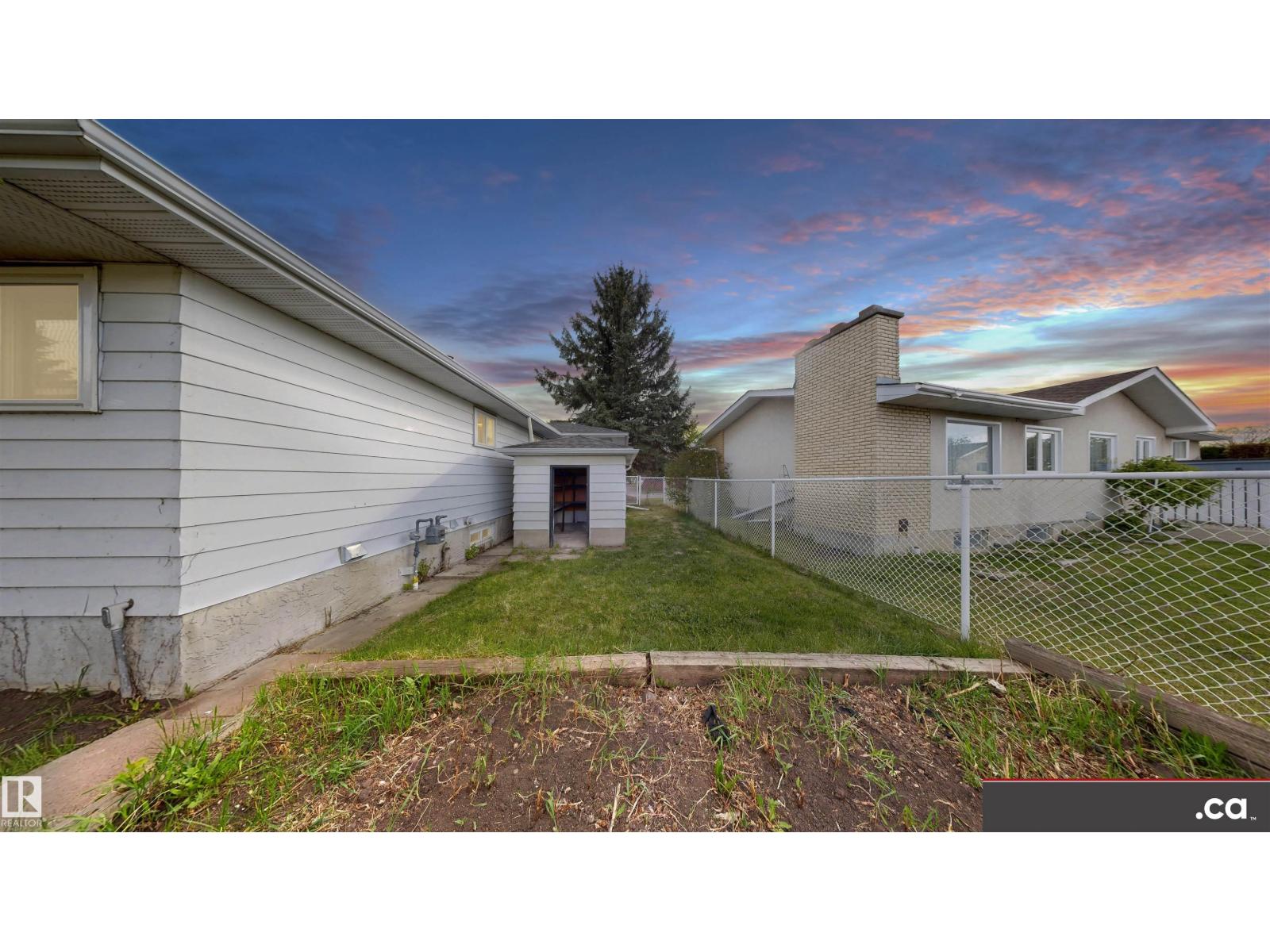 4243 74 ST NW - 50