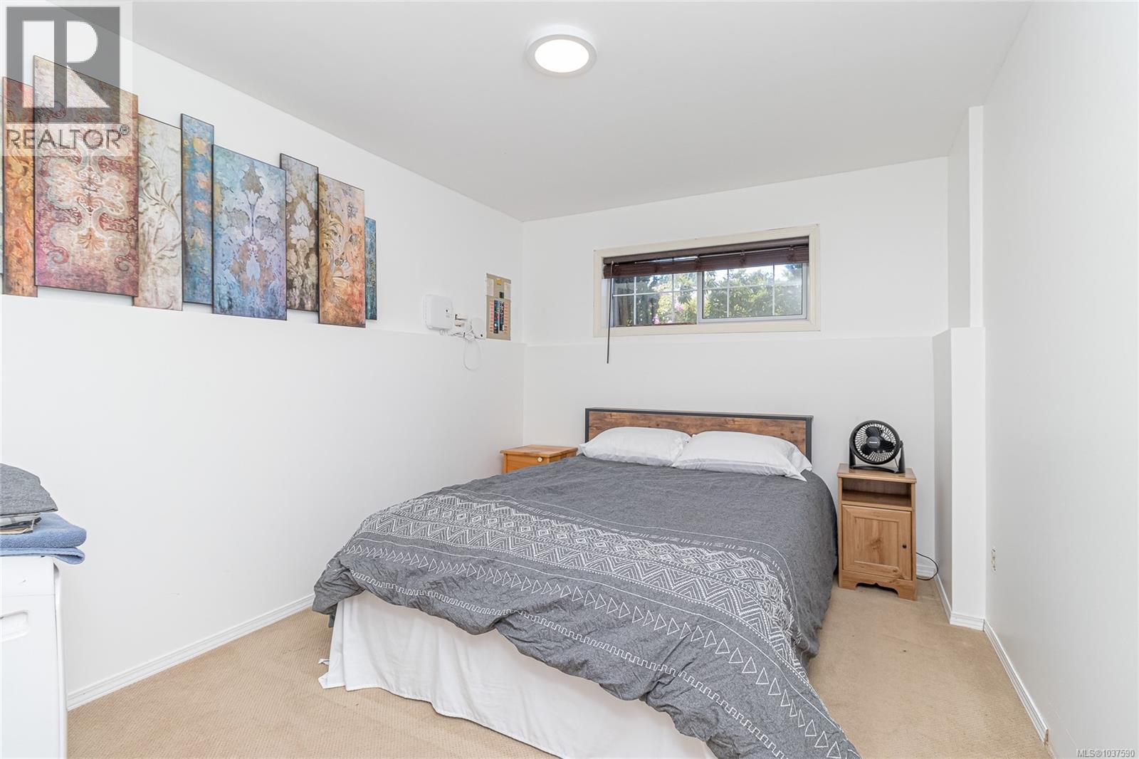5536 Ventura Dr - 53