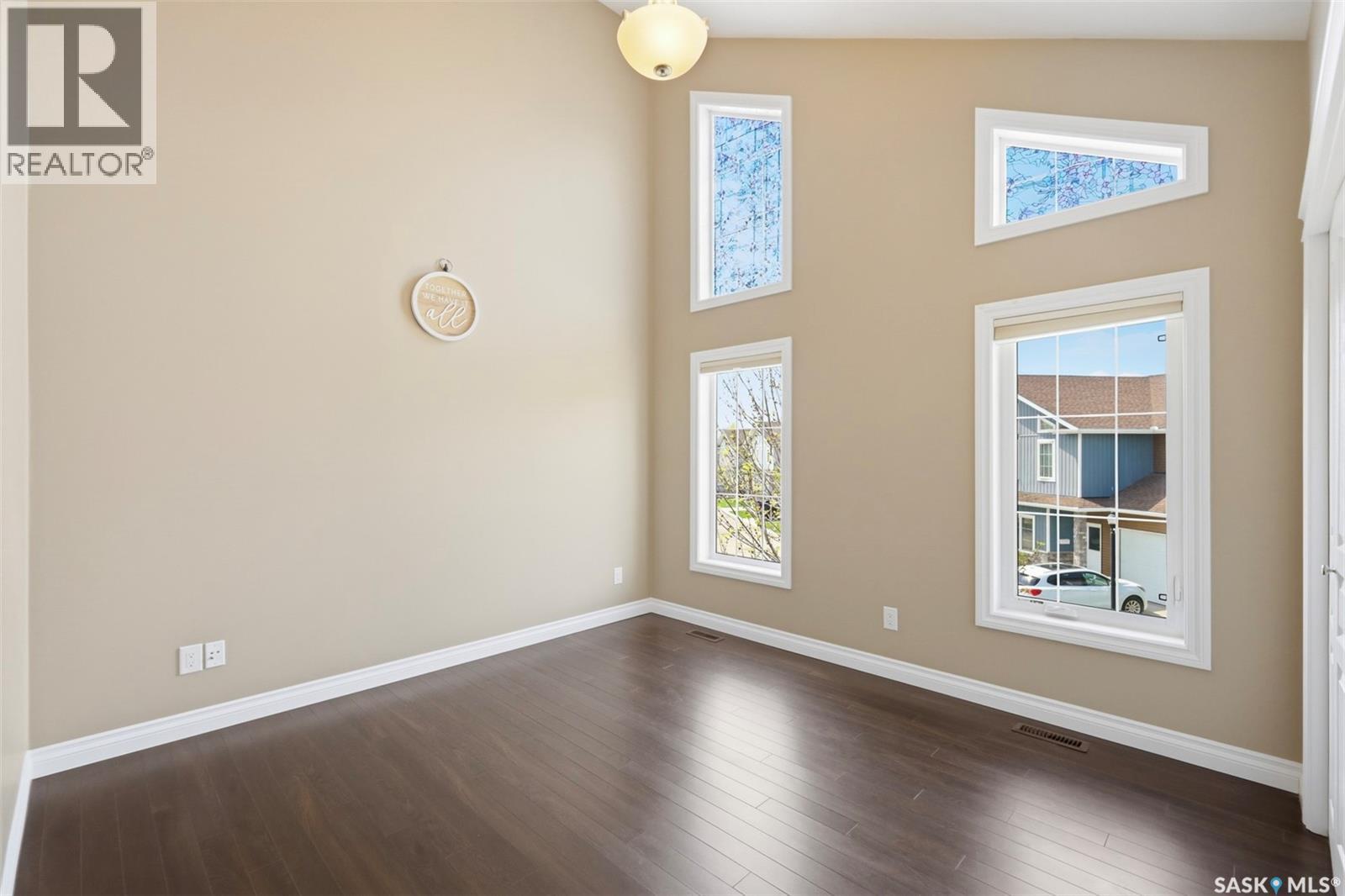 #501 315 Zary ROAD - 29