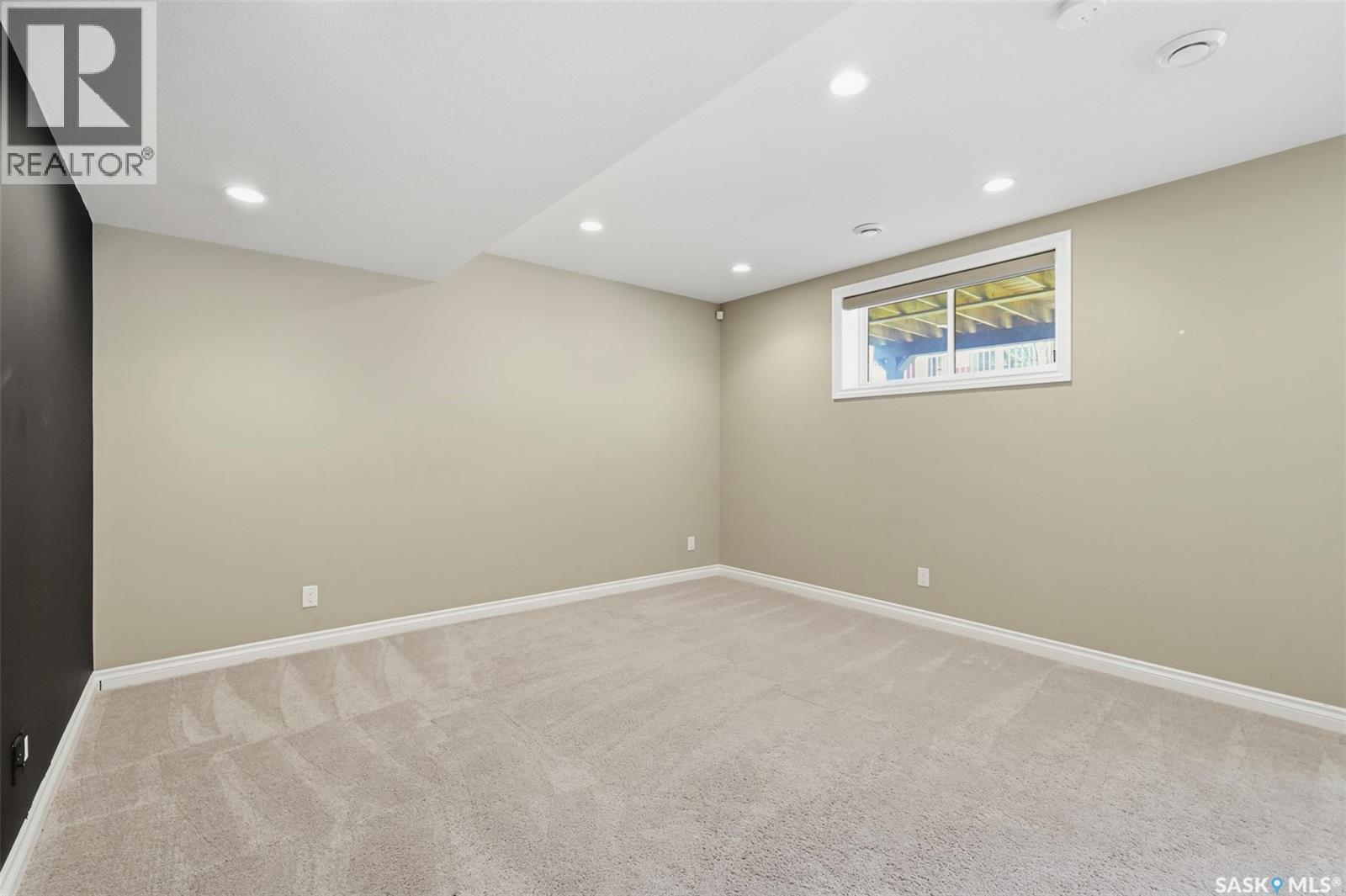 #501 315 Zary ROAD - 30