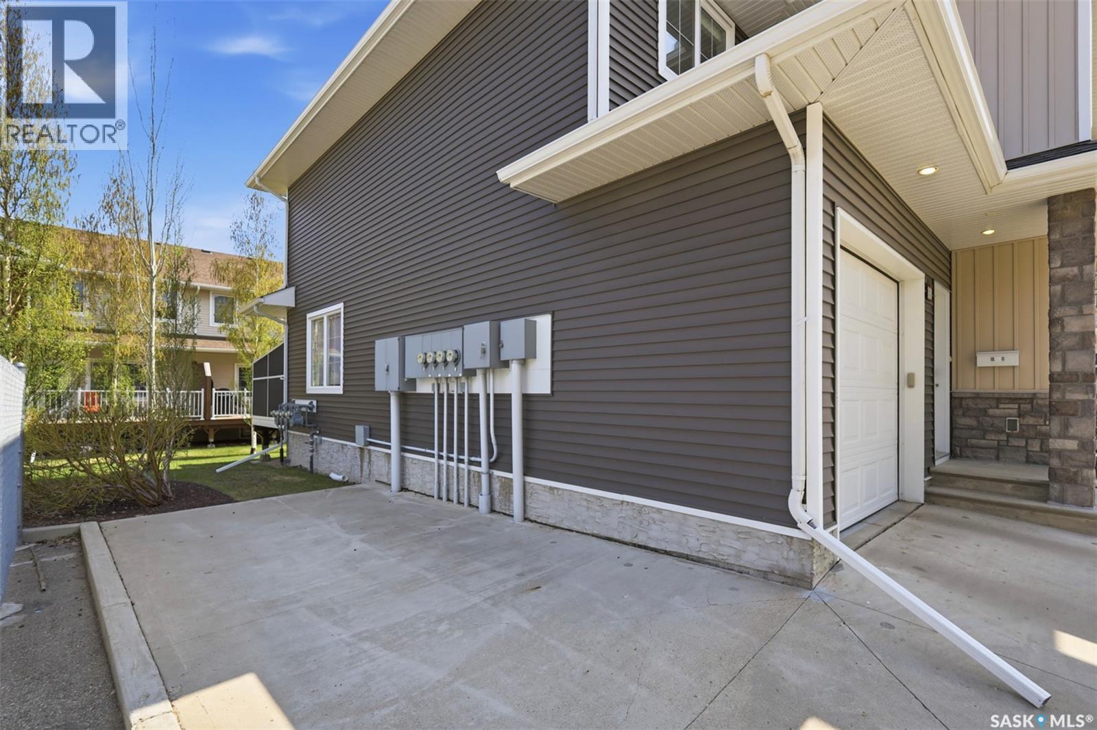 #501 315 Zary ROAD - 43