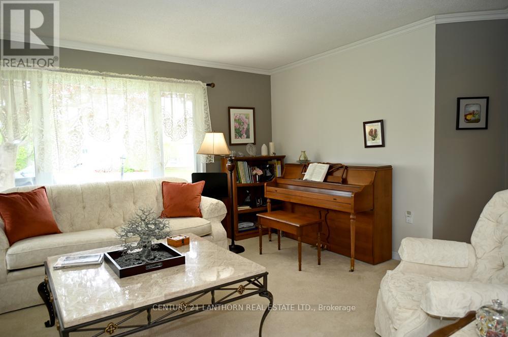 18 CRETNEY DRIVE S - 14