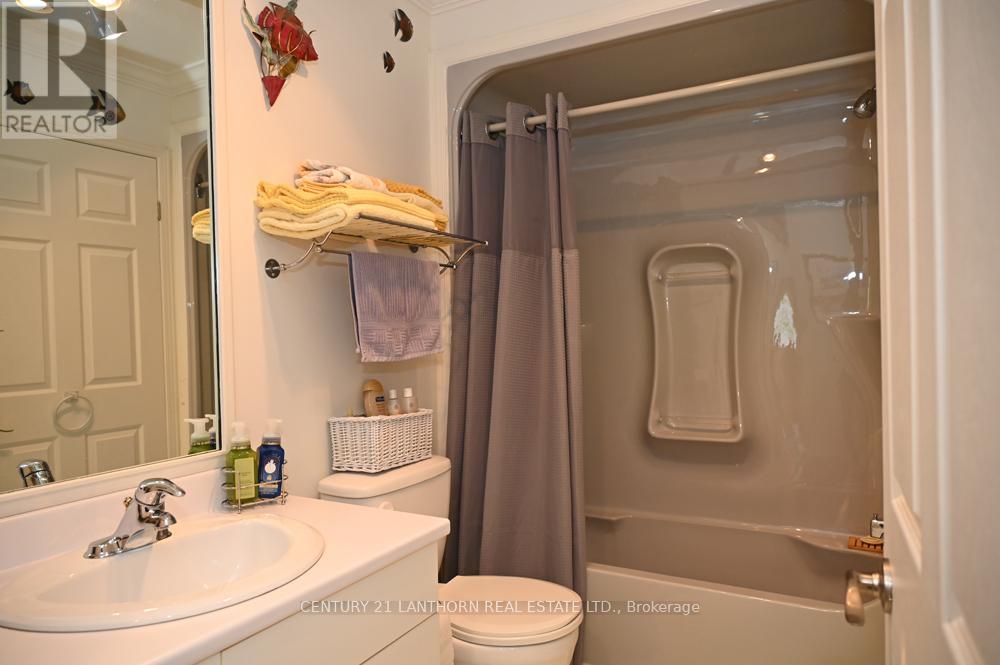 18 CRETNEY DRIVE S - 20