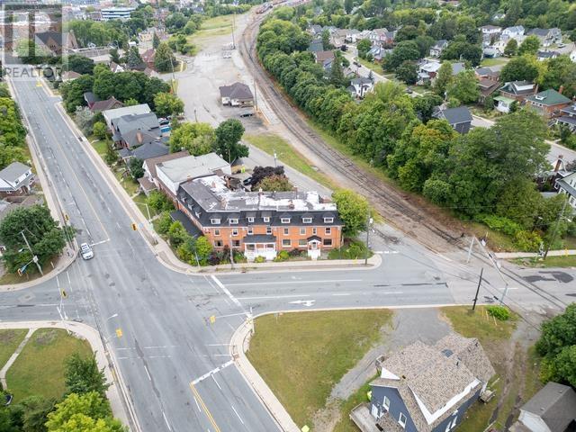 191 Pim ST - 5