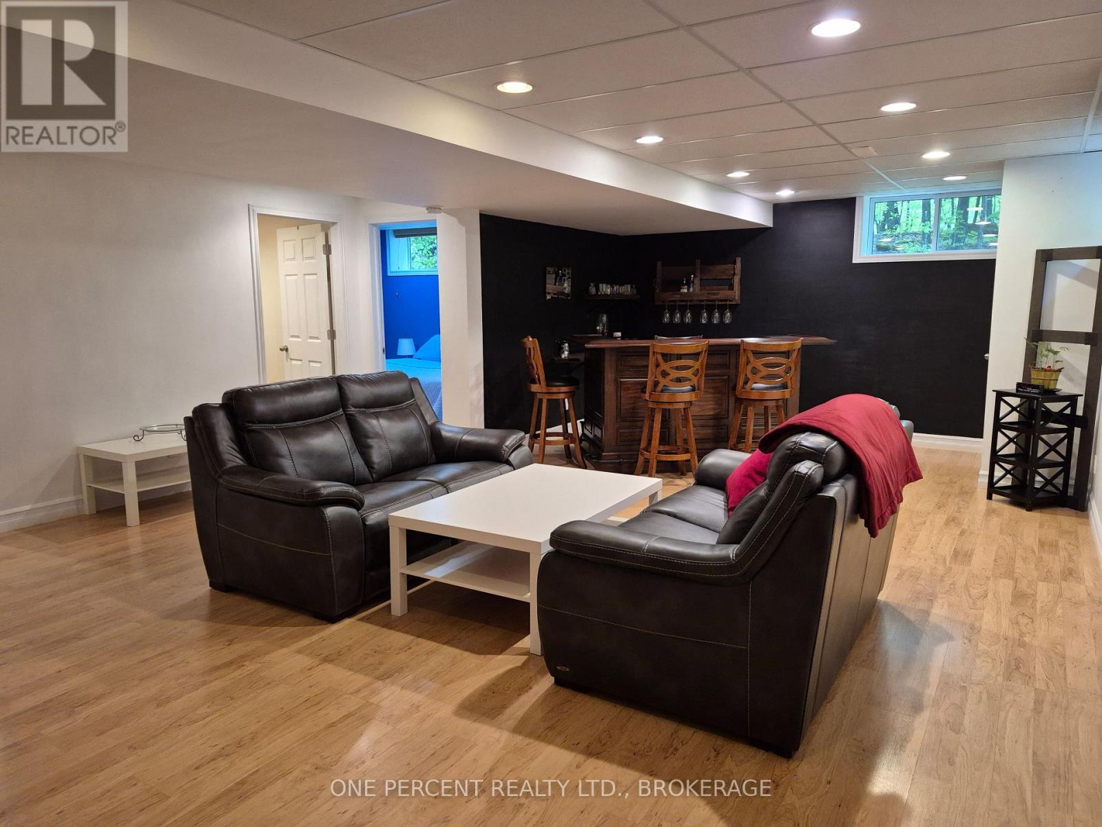 1577 NORWAY ROAD - 34