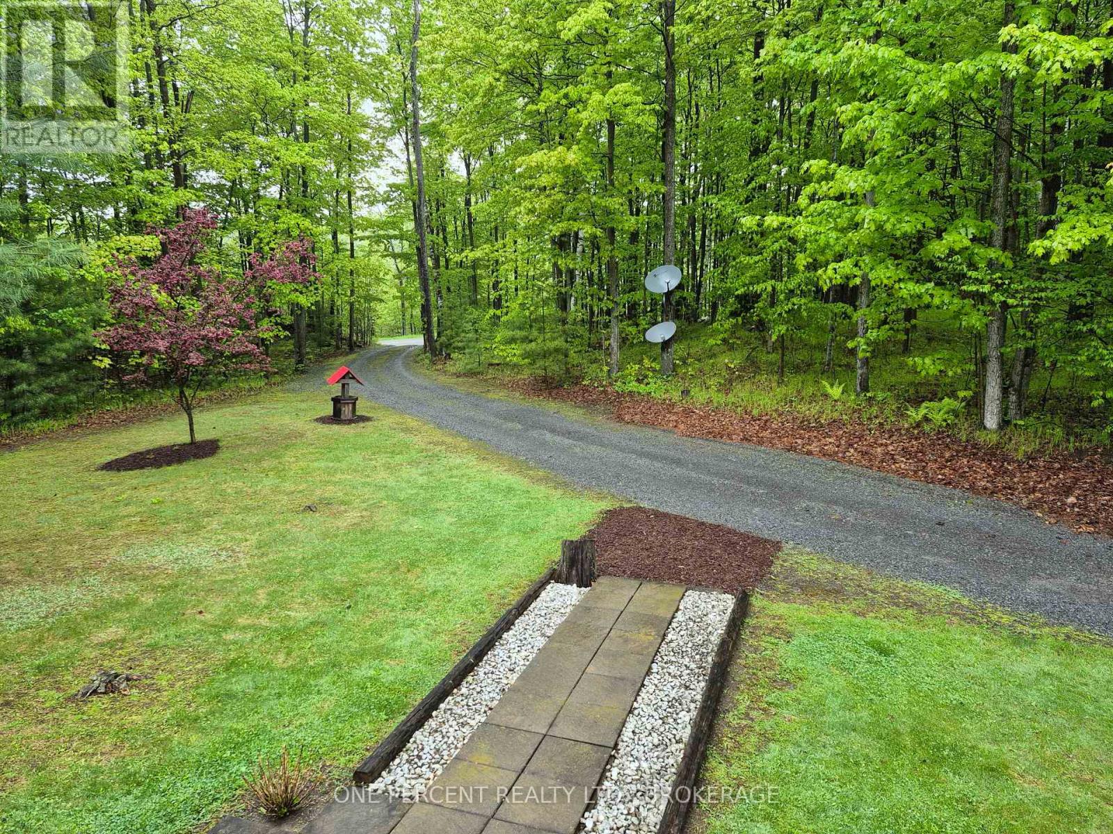 1577 NORWAY ROAD - 43