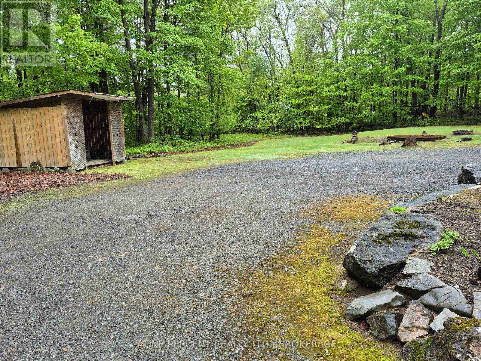 1577 NORWAY ROAD - 48