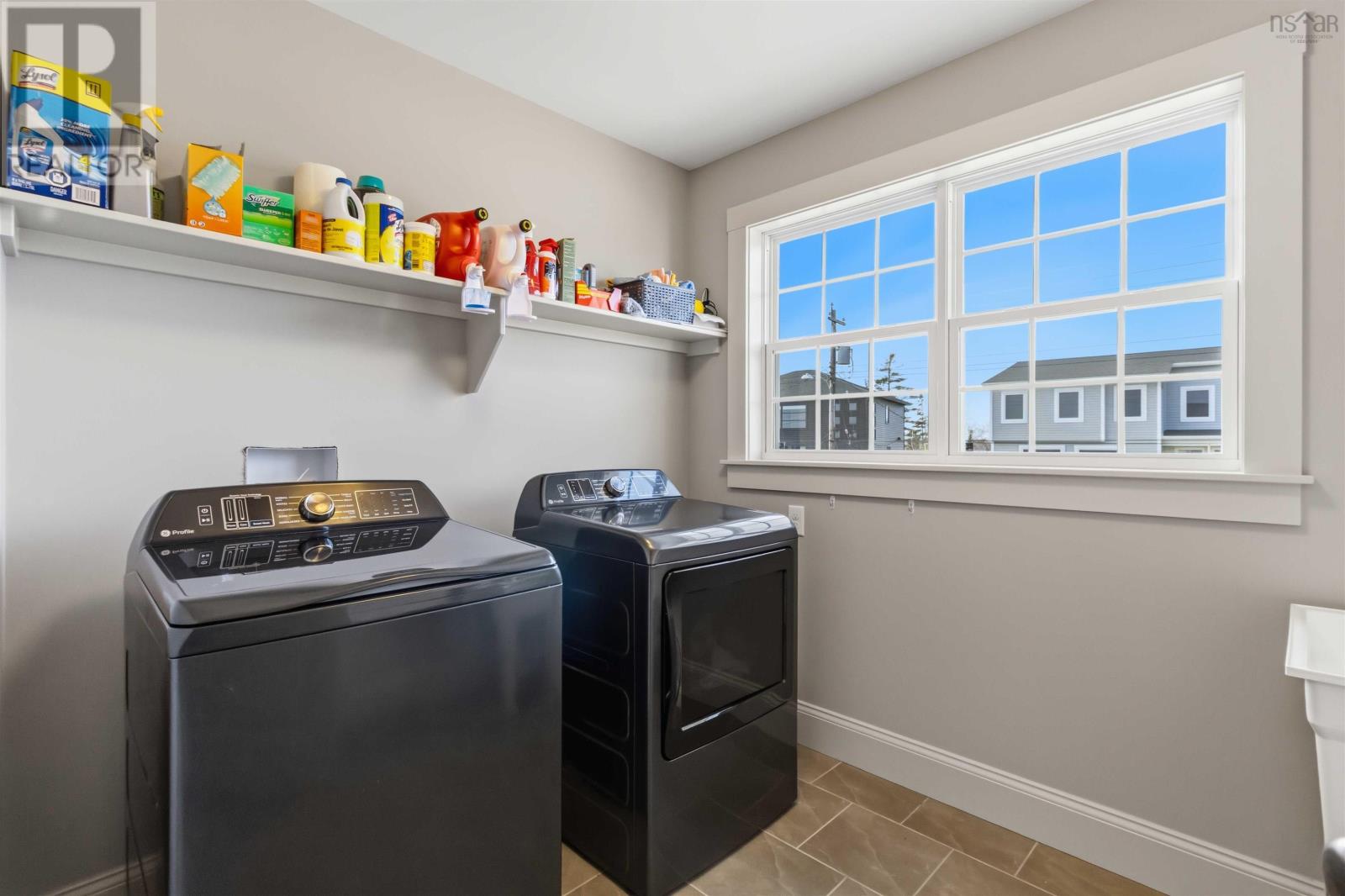 607 Astral Drive - 36