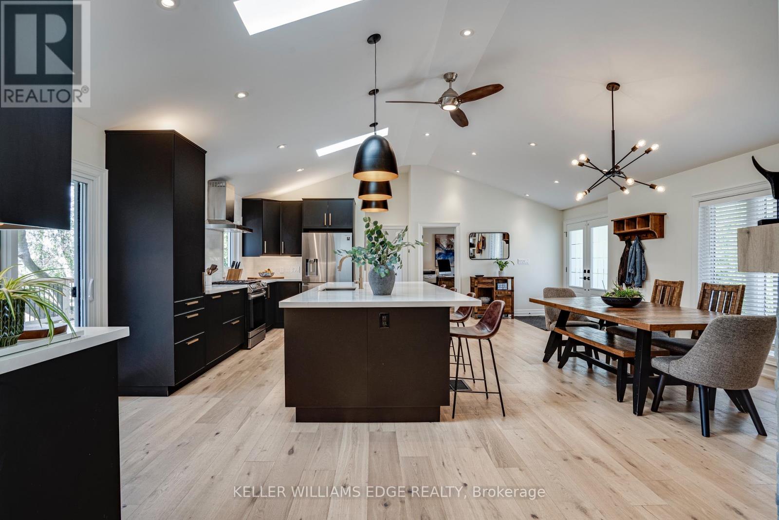 3322 REGIONAL ROAD - 10