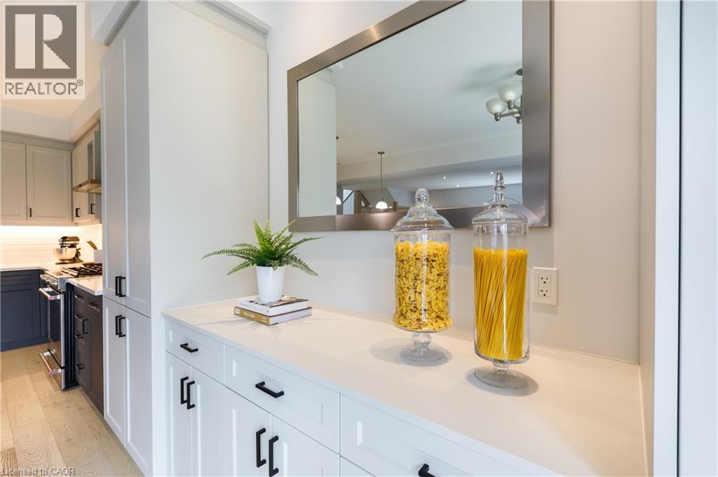 581 DOONWOODS Crescent - 20