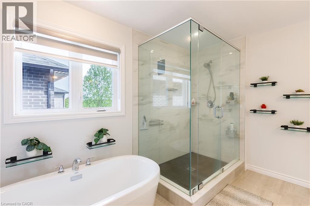 581 DOONWOODS Crescent - 33
