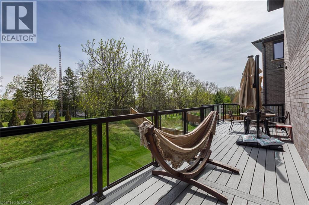 581 DOONWOODS Crescent - 44