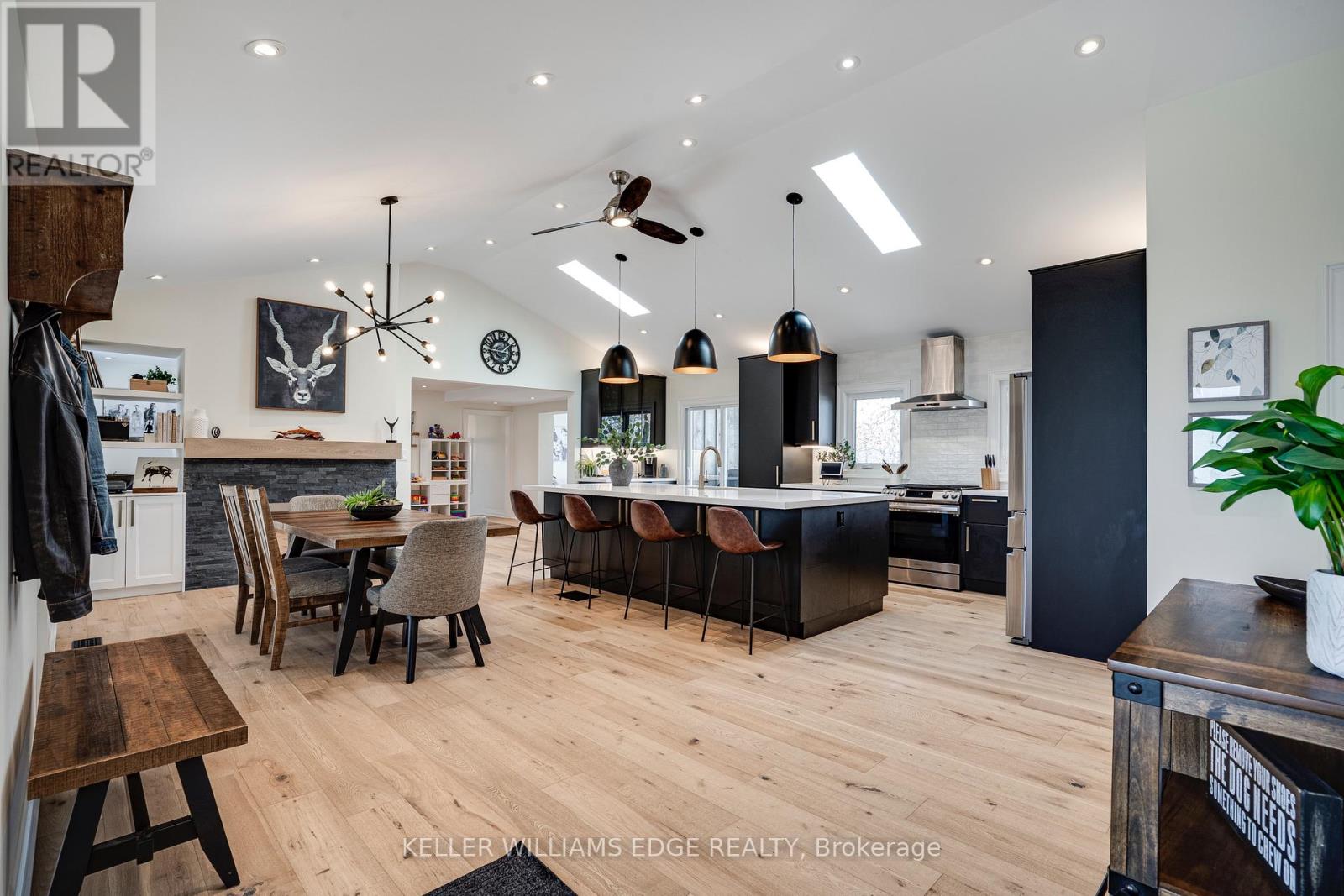 3322 REGIONAL ROAD - 8