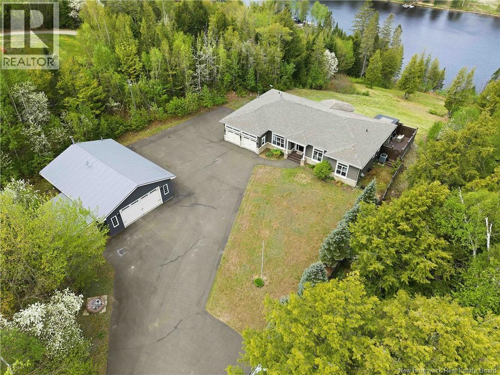 75 Lyndsay Lane - Image 2