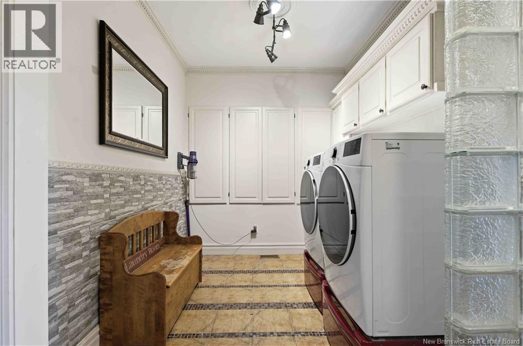 75 Lyndsay Lane - 33
