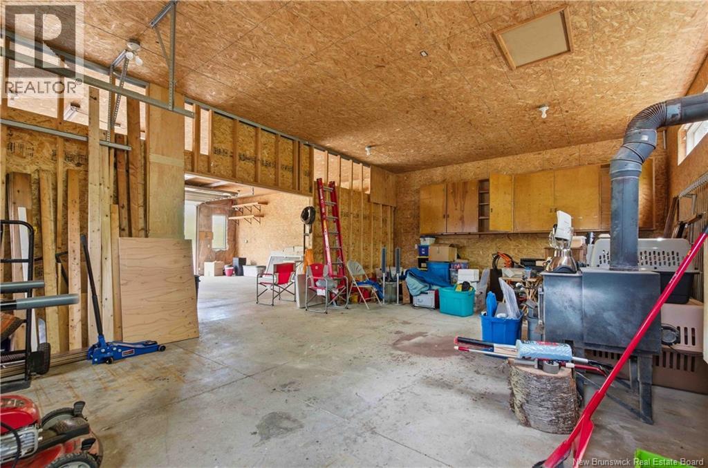 75 Lyndsay Lane - 39