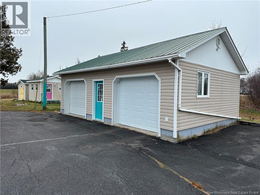 3752 Cape Road - 4