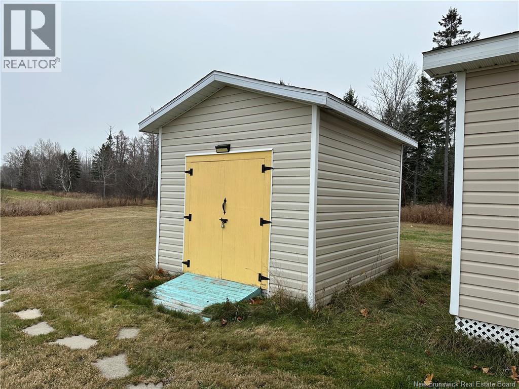 3752 Cape Road - 5