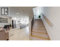8 Walnut Street thumbnail 2