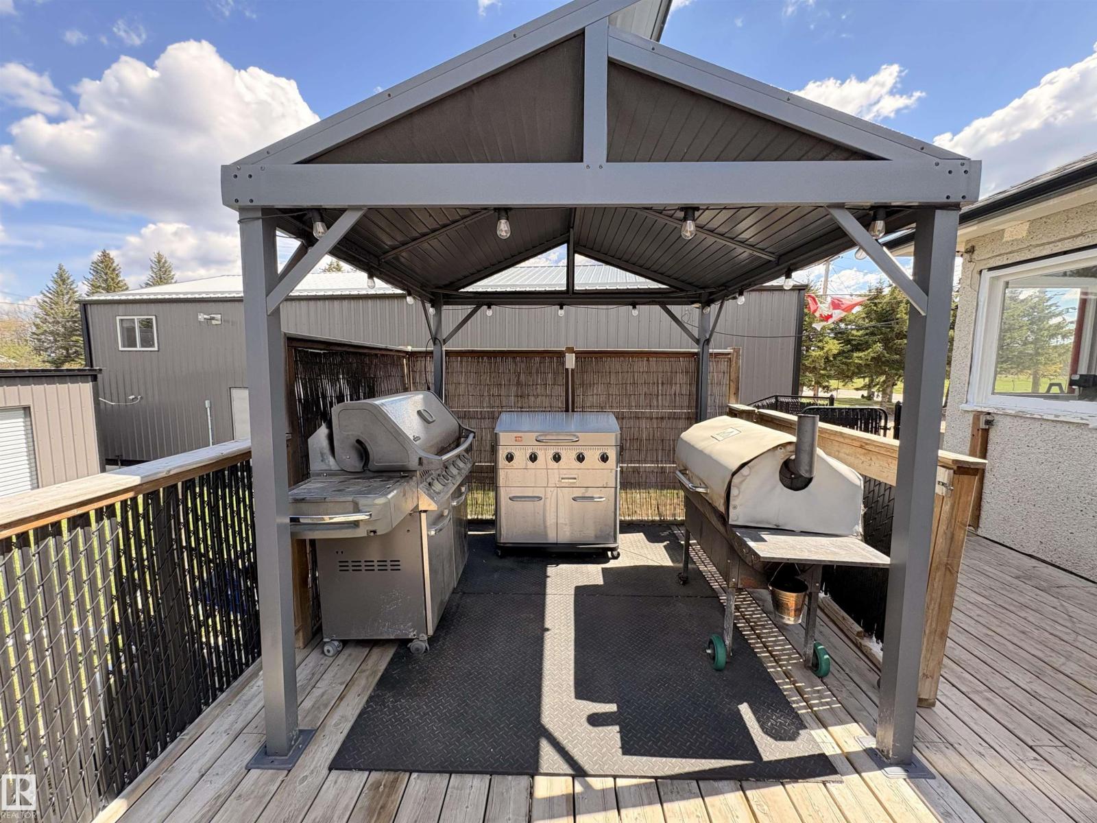 5510 Railway AV — photo 25