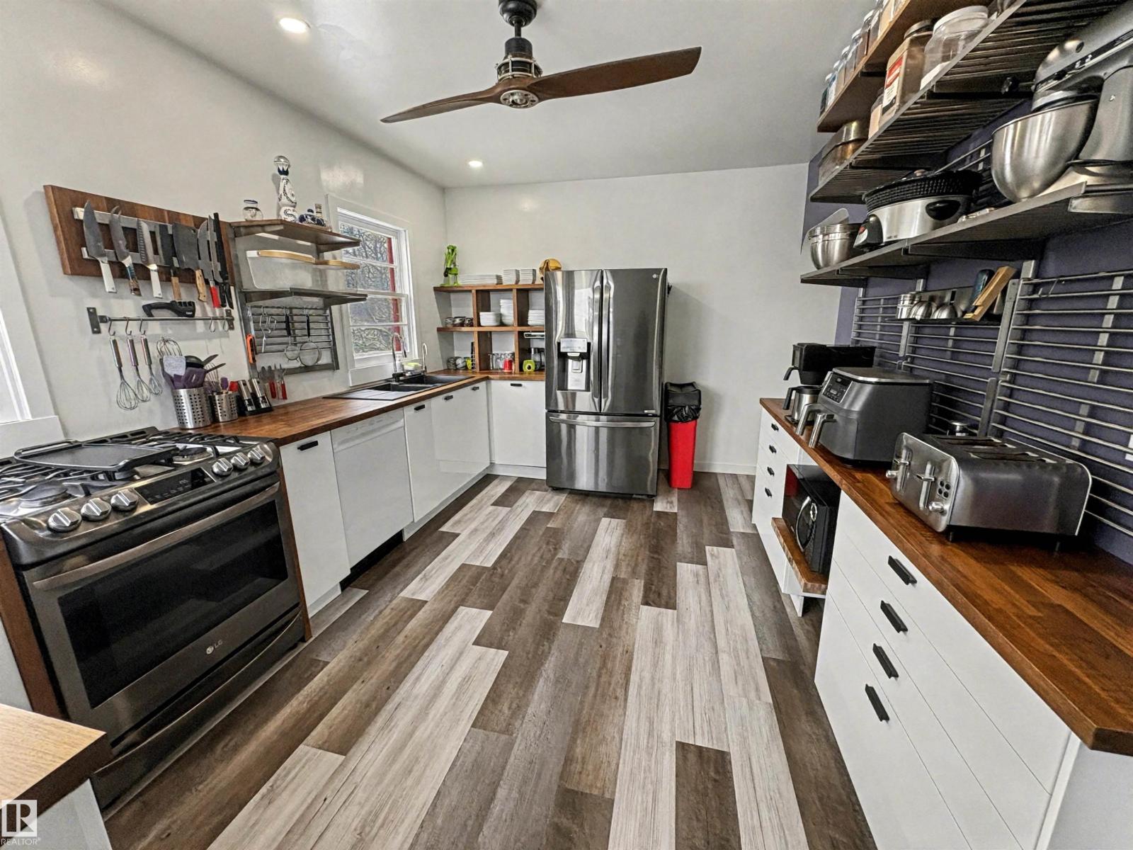 5510 Railway AV — photo 6