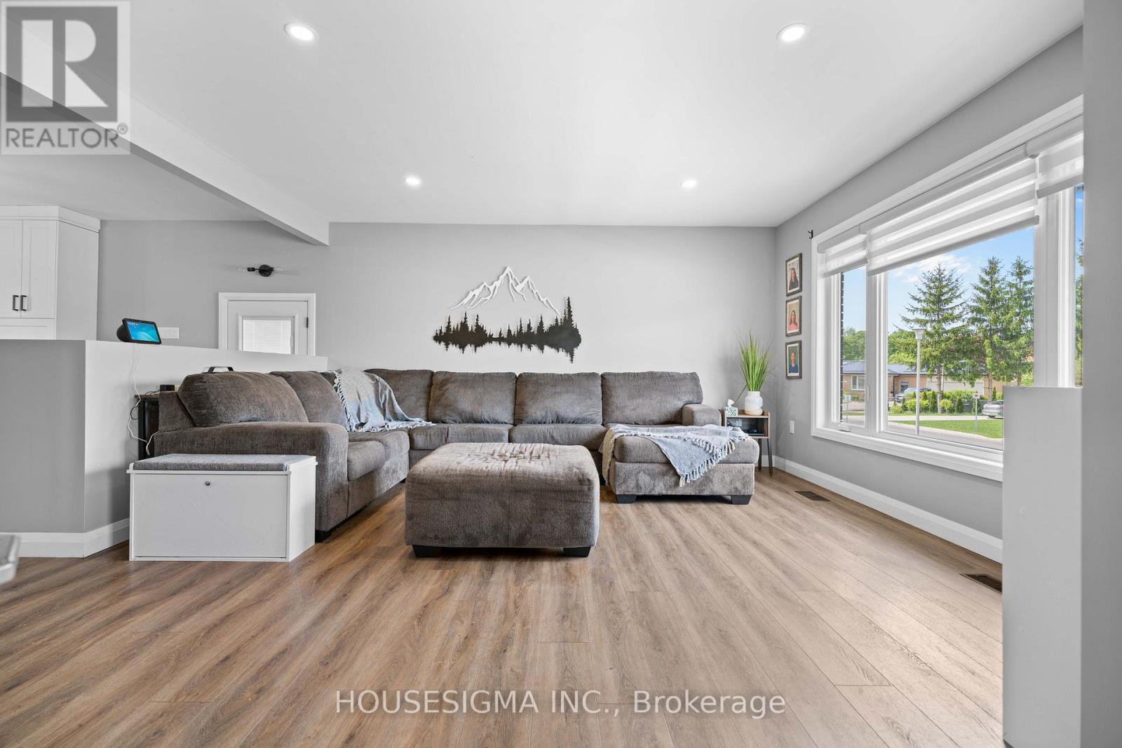 244 BURLINGTON STREET - 9